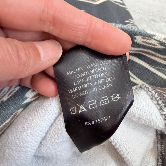 Darc Sport Wolves Tiger Camo Hoodie 26/1000 Limited Edition Flag Patch Medium - Picture 6 of 15